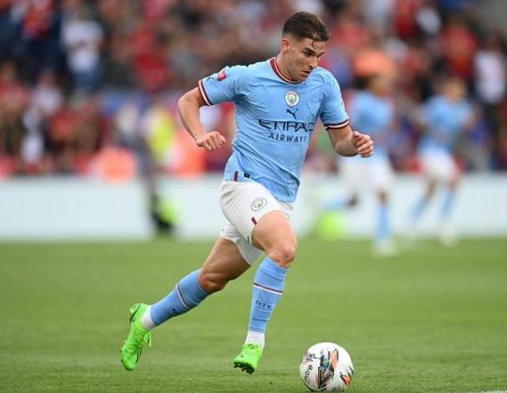 蒯纪闻：没想到这么快拿到第一个冠军，我非常开心