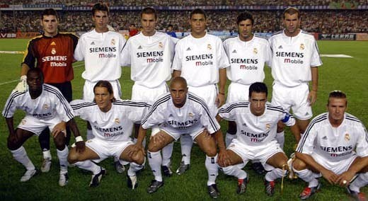 泰山纪念建队32周年，队史5次夺顶级联赛冠军，8次足协杯冠军