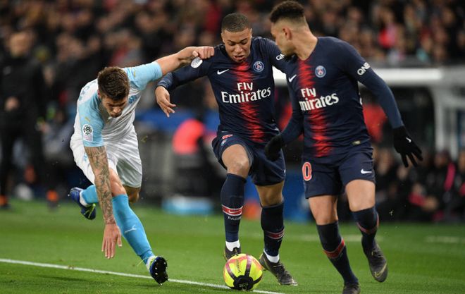 官方：恰尔汗奥卢手腕受伤退出土耳其大名单，不会出战西班牙