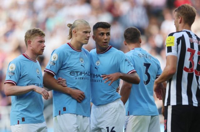 徐江评申花错失冠军：管理层决策有问题，领先时选择足协杯