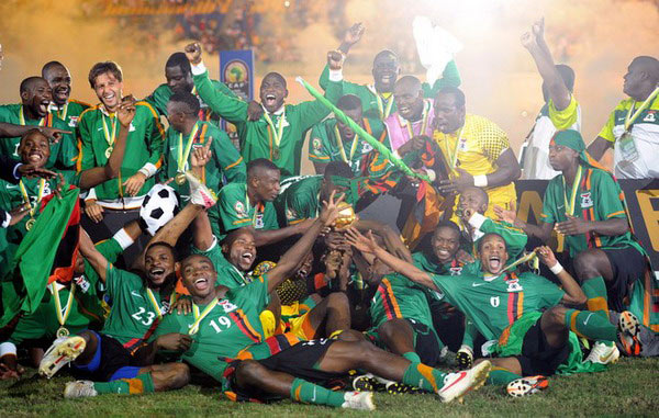 拜仁中场统治比赛